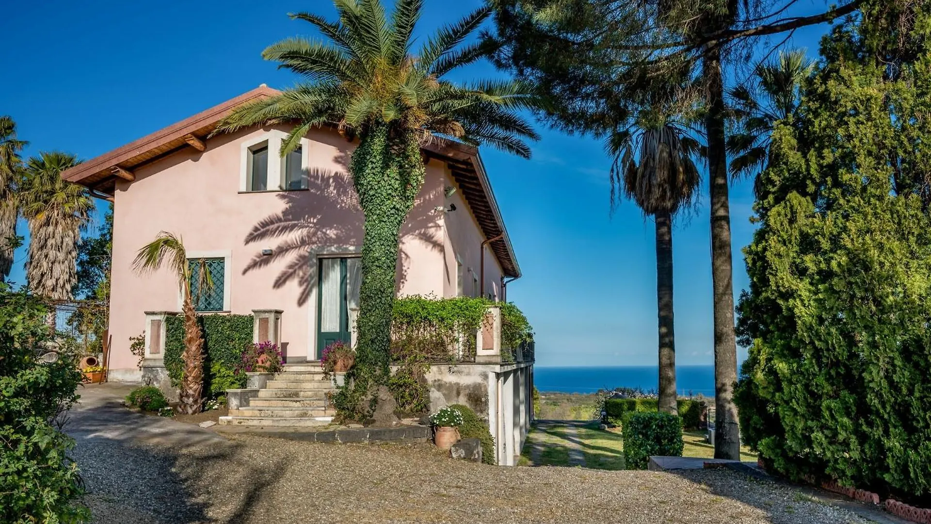 Agrume Country House Santa Venerina 0*,  Itália